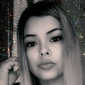 Meet your Posher, Melisa